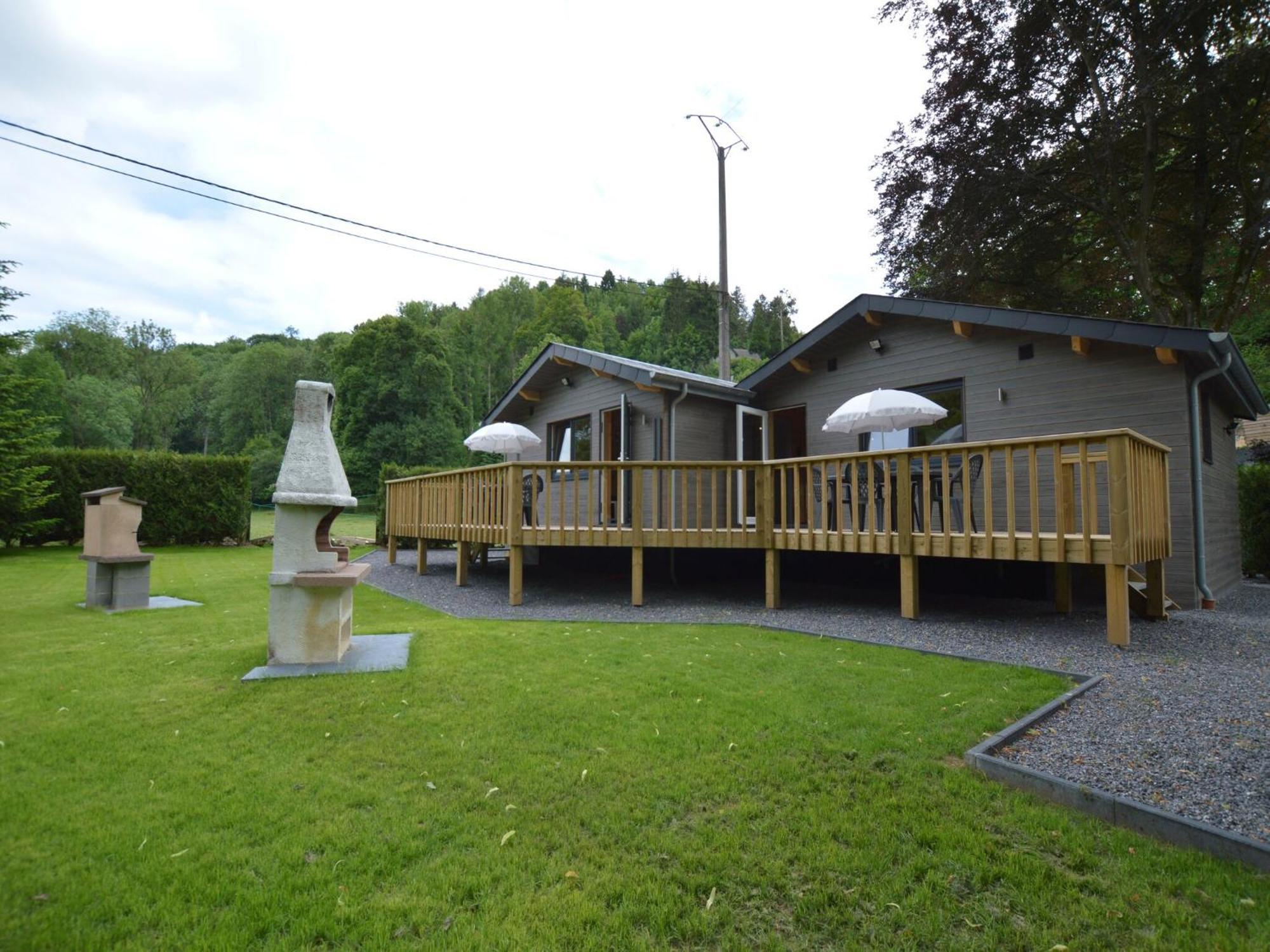 Chalet Near Ourthe River And The City Of Durbuy Vieuxville Zewnętrze zdjęcie